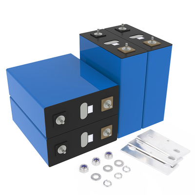 Pin 3.2V 300Ah Lifepo4 Pin chu kỳ sâu Pin lithium sắt hình lăng trụ